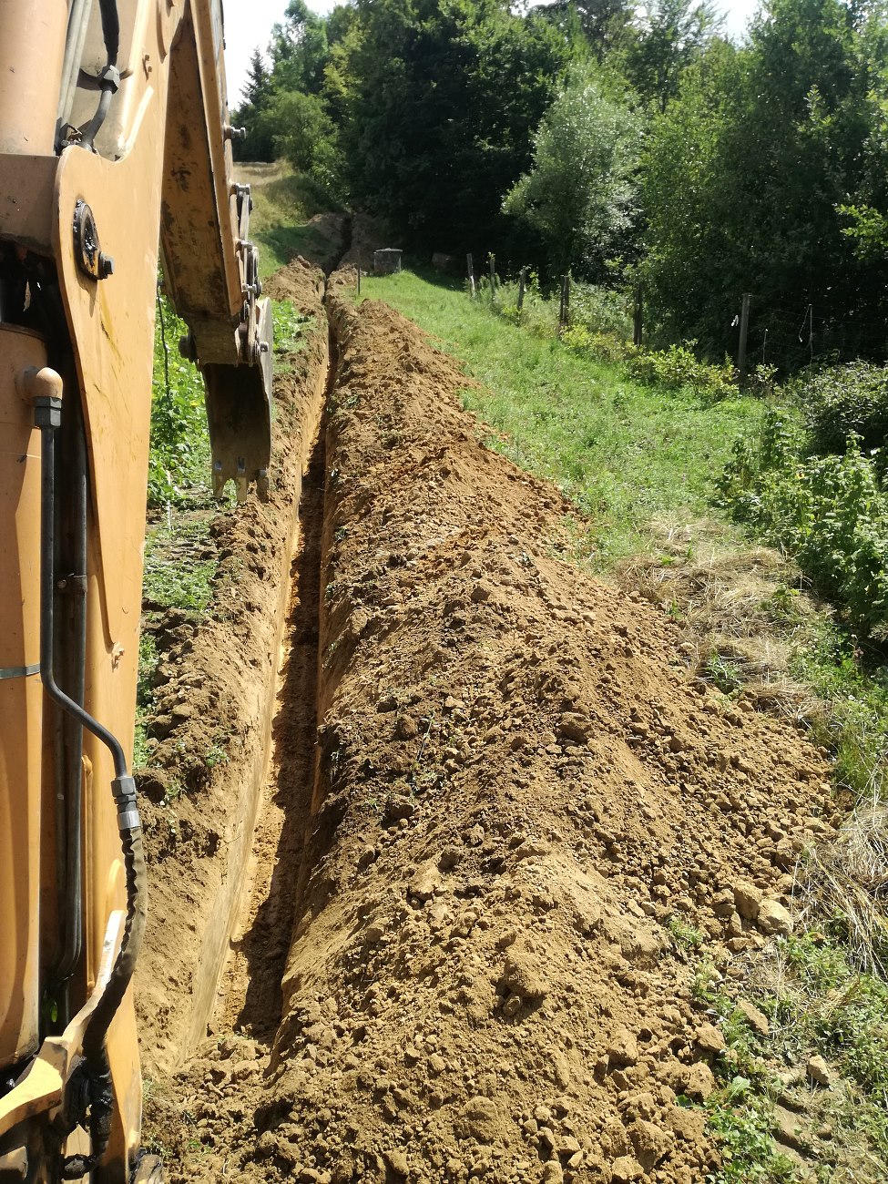 Prace ziemne na budowie
